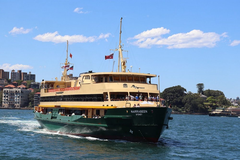 Manly ferry and Shelly Beach